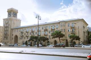 Апартаменты Clock Tower Apartment in Baku Баку Апартаменты с балконом-41