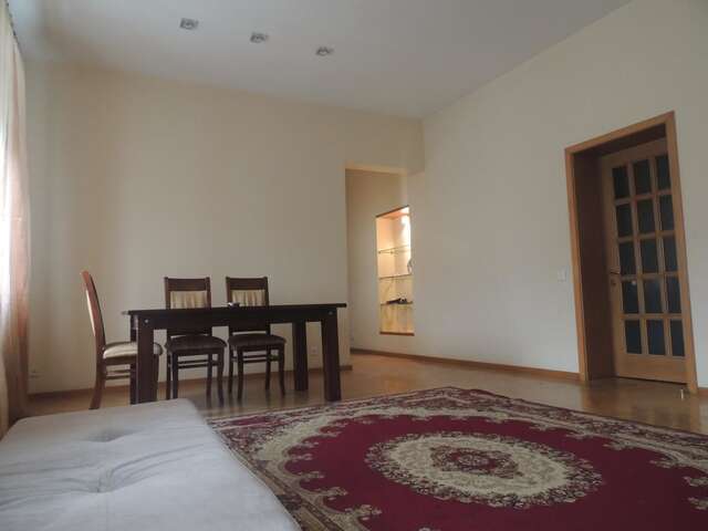 Апартаменты Clock Tower Apartment in Baku Баку-19